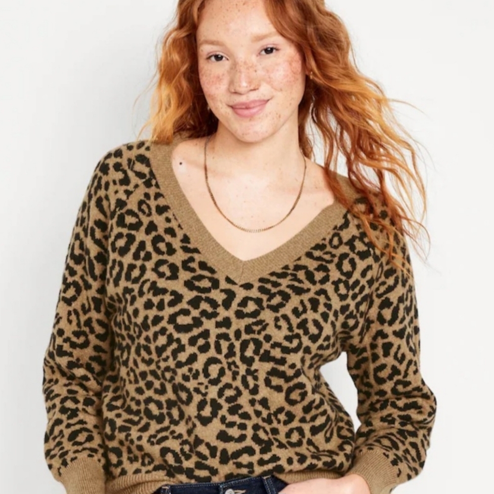 Leopard Print V-Neck Sweater